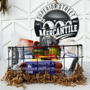 Charcuterie gift box
